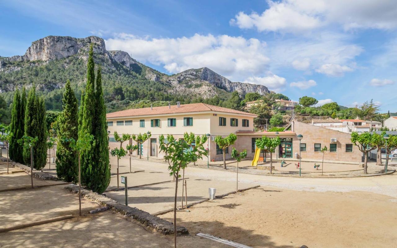 Camping Alberg Municipal Tivissa Екстериор снимка